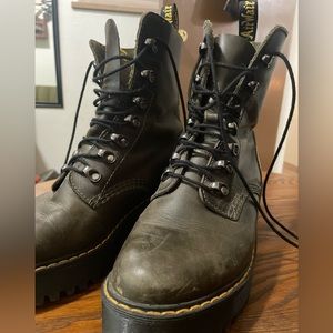 Dark taupe Leona platform dr marten boots